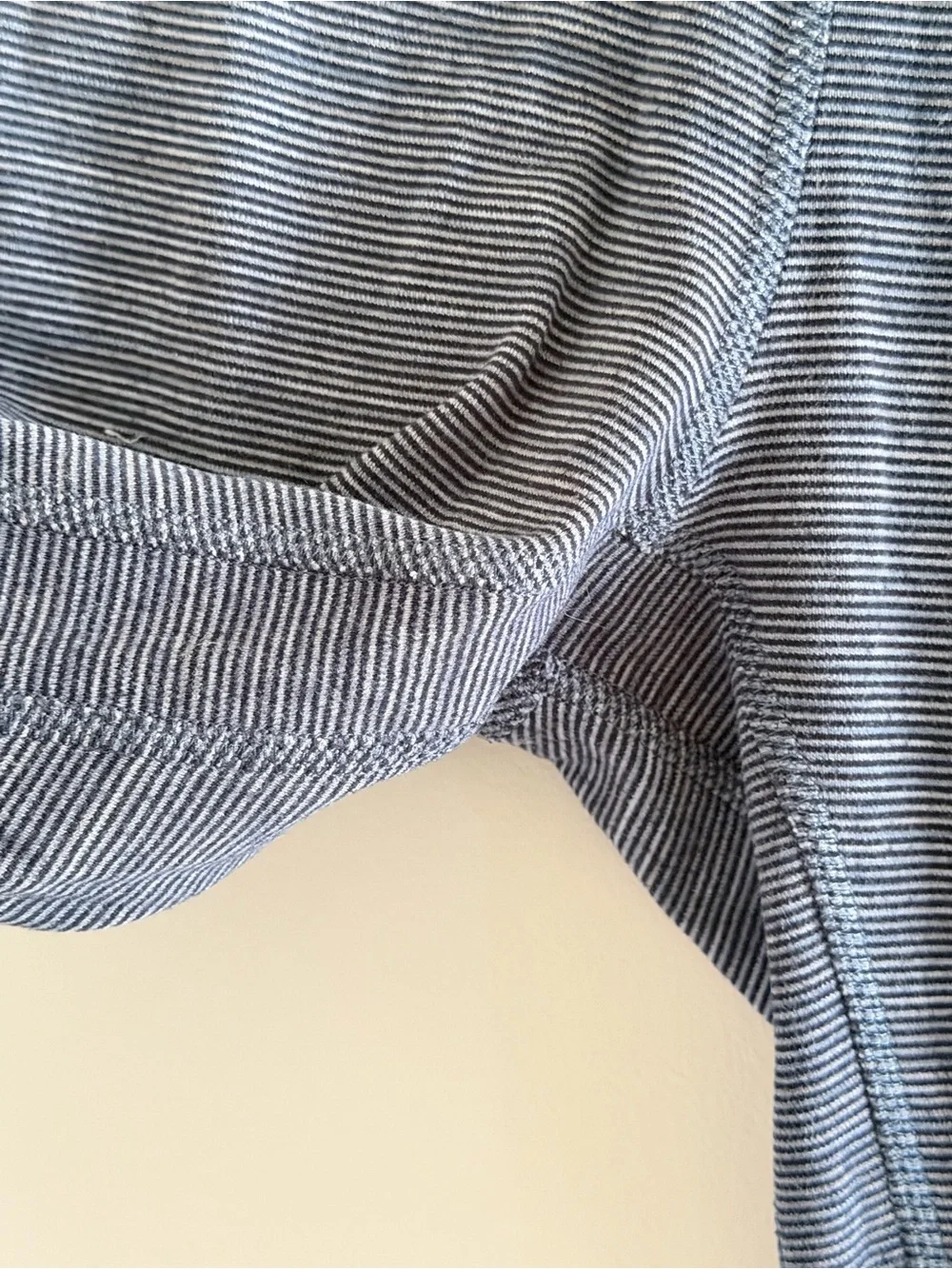 Lululemon Leggings Womens 4 Blue Gray Stripe High Rise Ankle Yoga Pants Pilates